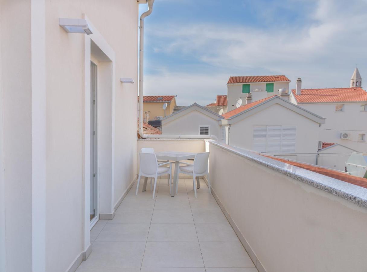 Sangulin Palace V Biograd Na Moru Esterno foto